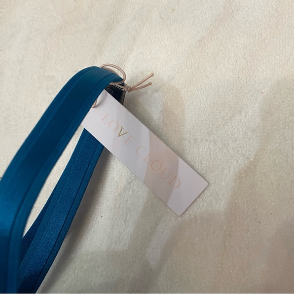 New! Victoria's Love Cloud Push-Up Plunge Coverage Bra Saphire Blue 1927 - Picture 4 of 9